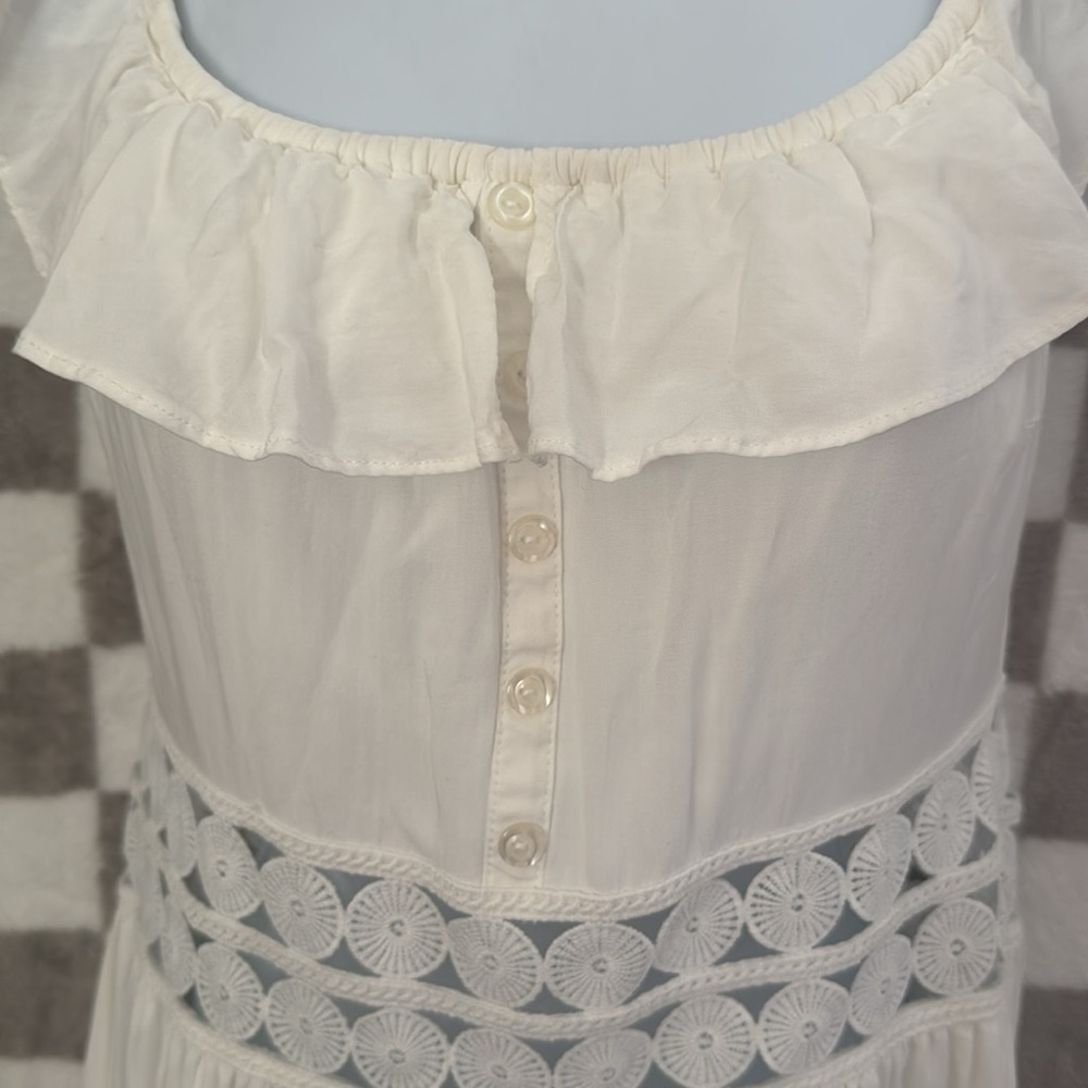 Pink Lily Cream Maxi Dress with Ruffled Tiered Design Size M/Medium - Picture 7 of 13